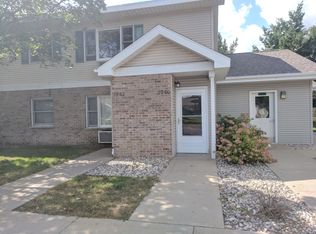 2956 Hickory Dr #2840-108, Plover, WI 54467