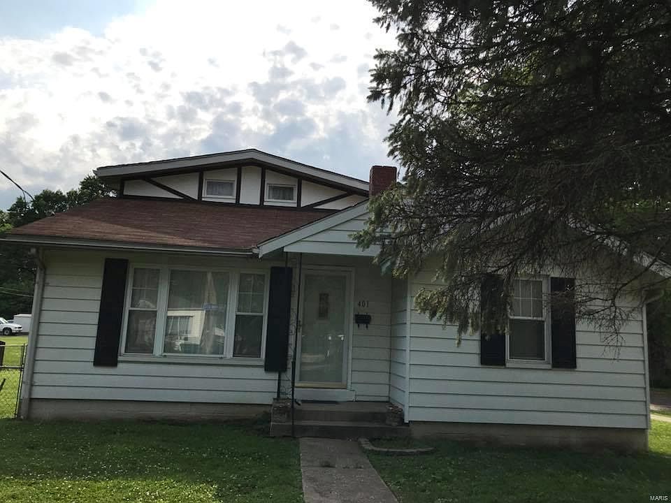 1st image of 401 S Hickory St
