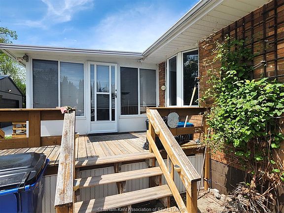 5th image of 66 Devon Rd
