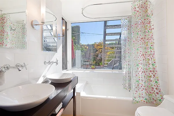 Rented by Corcoran | media 35