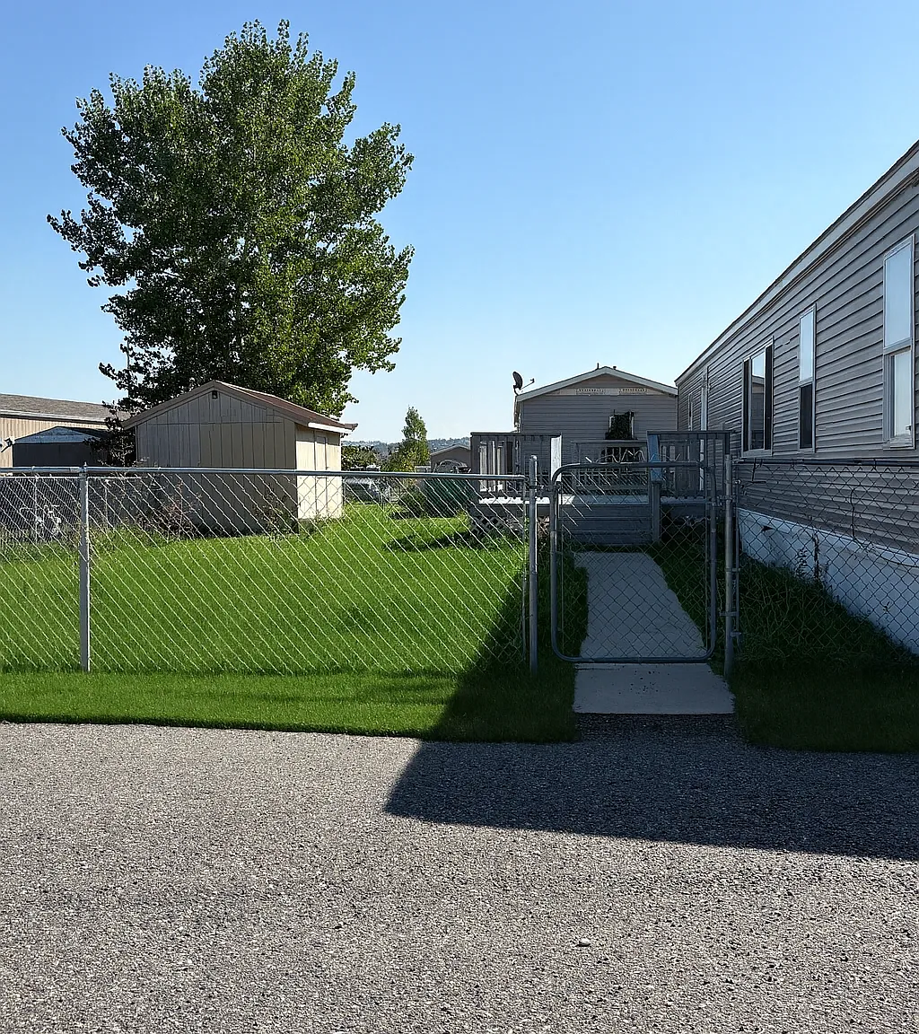 Cherry Creek — Photo 3