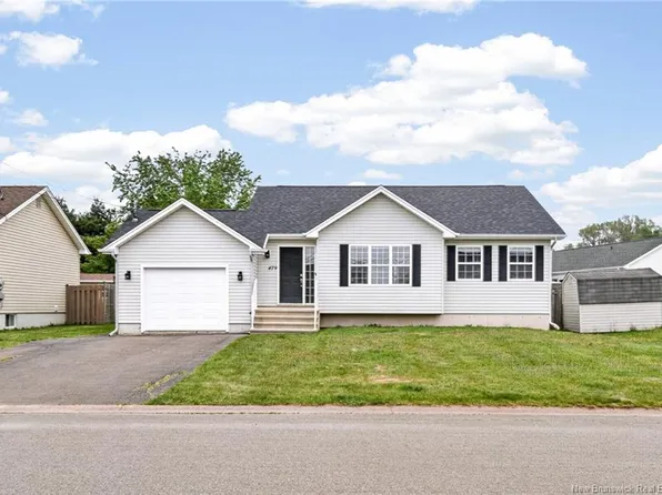 479 Louis St, Dieppe, NB E1A 6Y9