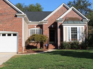 2862 Redfield Dr, Charlotte, NC 28270