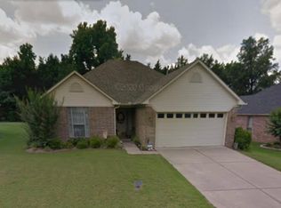 4435 Oregon Trl, Conway, AR 72034