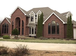 5625 SW Moundview Dr, Topeka, KS 66610