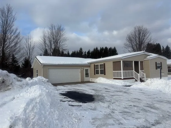 410 Snowbury St, Erie, PA 16509