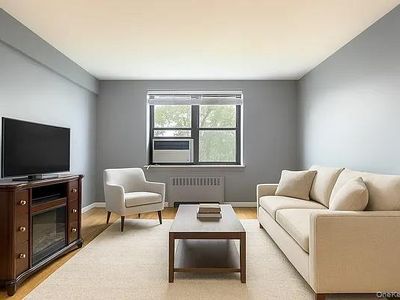 91-10 32 Avenue #303, East Elmhurst, NY, 11369