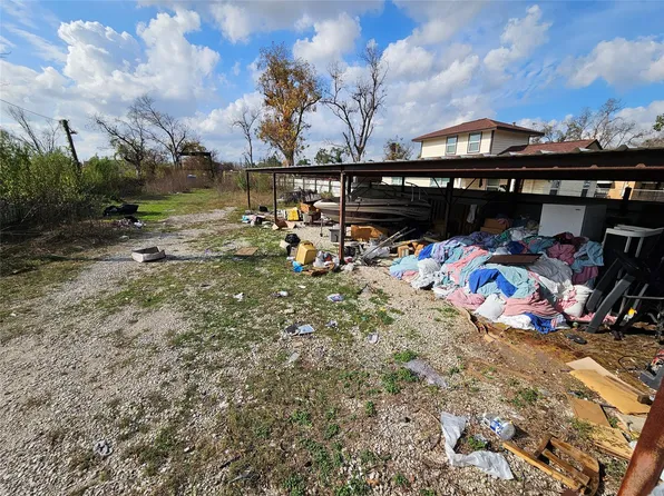 5915 Lavender St, Houston, TX 77026