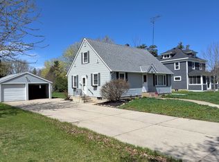 612 S Swift Ave, Litchfield, MN 55355
