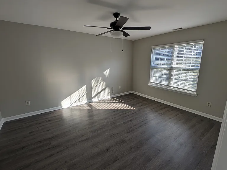 5828 Amity Springs Dr — Photo 5