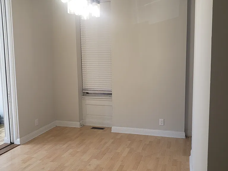2026 Menard St #B — Photo 4