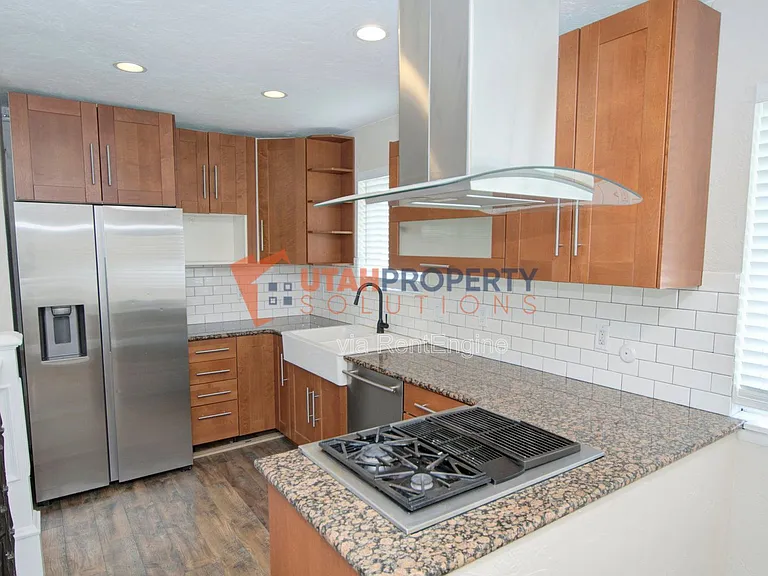 1865 N 760 W — Photo 7