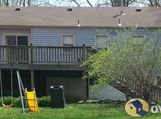 6442 Parkview Ave, Kansas City, KS 66104