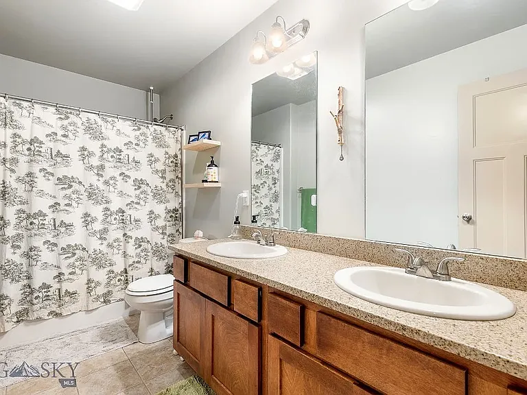 3775 Pipestone St — Photo 9