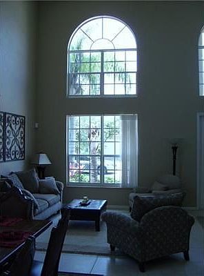 4th image of 5909 NW 54th Cir