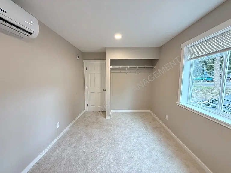 505 Cedar St — Photo 14