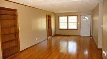 2nd image of 3604 Hazelnut Dr