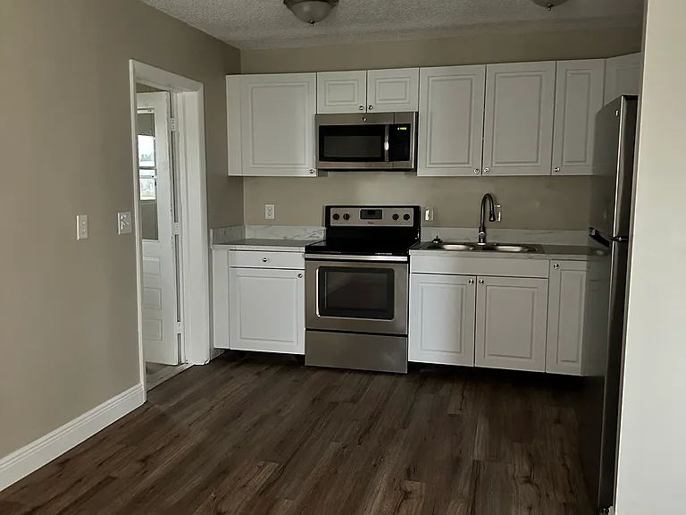222 Hillcrest Dr — Photo 6