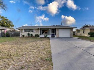 7402 Star Dust Dr, Port Richey, FL 34668