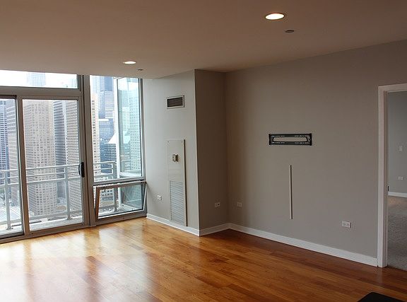 4th image of 737 W Washington Blvd APT 3106