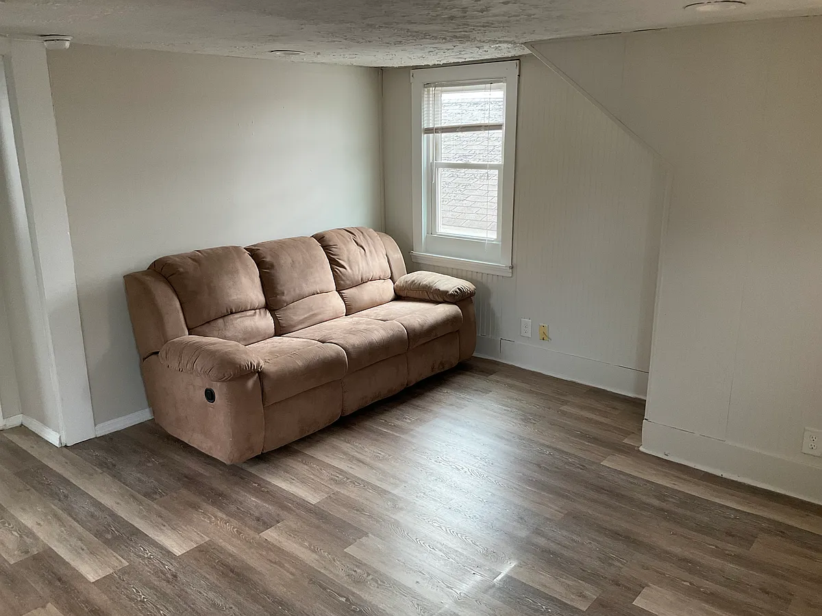 Building Photo - 324 Hamilton Ave #C