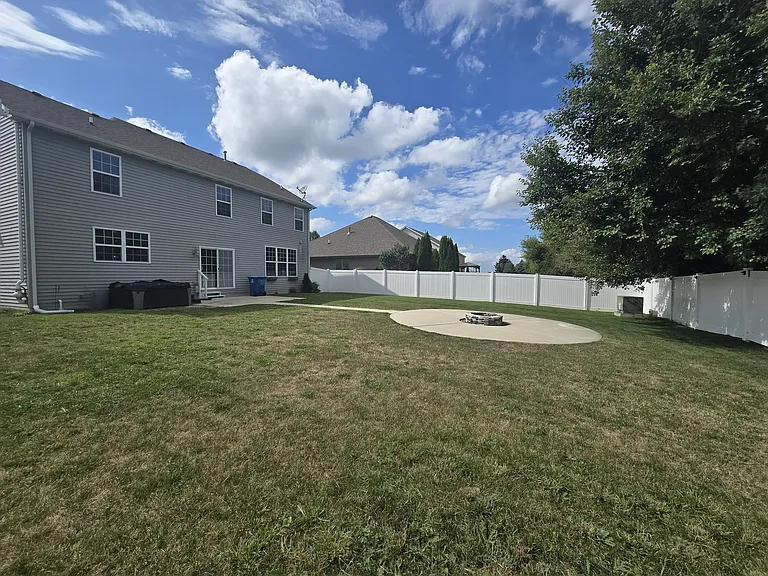 10091 Pearwood Dr — Photo 9