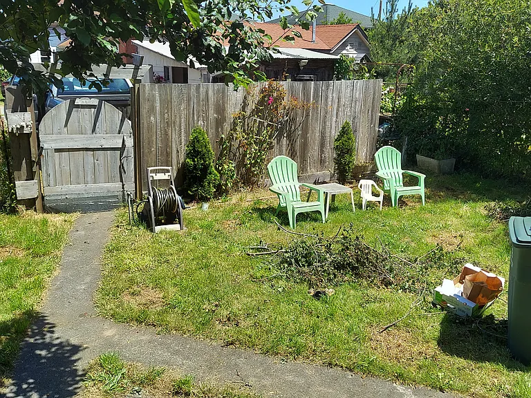 7th St — Photo 2