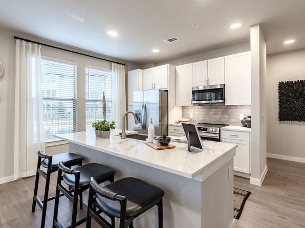 1055 Memorial Bend Blvd #316