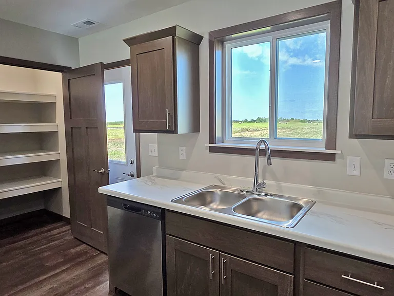 Medary Creek Townhomes — Photo 12