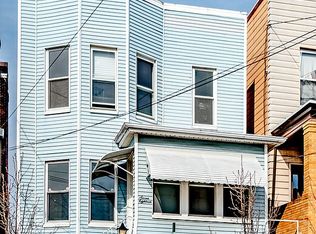 718 10th St, Union City, NJ