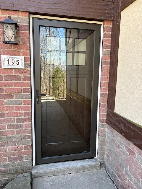 3 bed, 1.5 bath, 1250 sqft, $3,900 — Photo 2