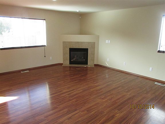 2nd image of 17728 17th Ave E