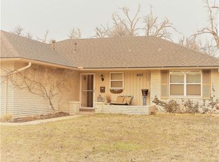 8113 NW 32nd St, Bethany, OK 73008