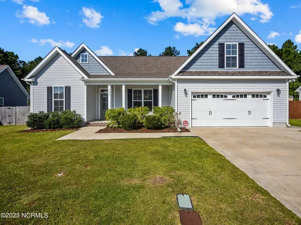 106 Shadow Creek Drive, Hubert, NC 28539