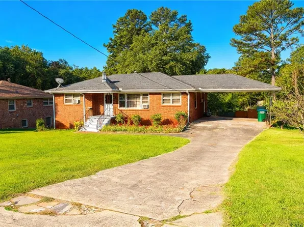 3802 Chatham Dr, Doraville, GA 30340