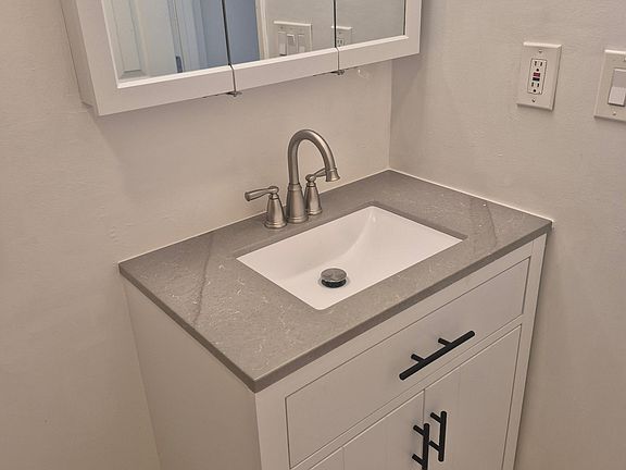 4th image of 7870 Camino Jonata #1