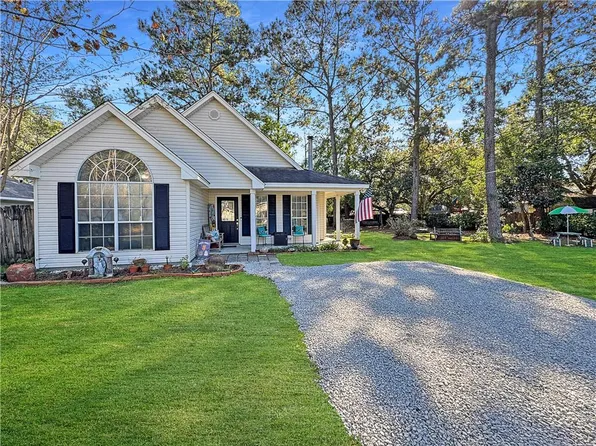 126 Scott St, Madisonville, LA 70447