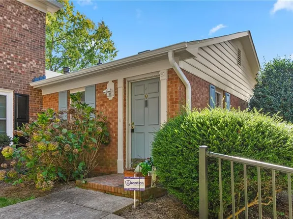 4810 Tower Rd Unit A, Greensboro, NC 27410