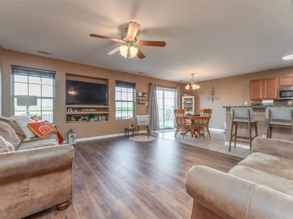 5300 Summercrest Dr, Owensboro, KY 42301