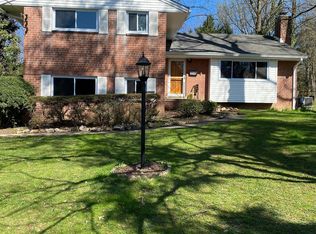 3315 Sleepy Ln, Falls Church, VA 22044