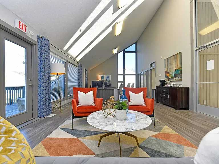 Leasing Office