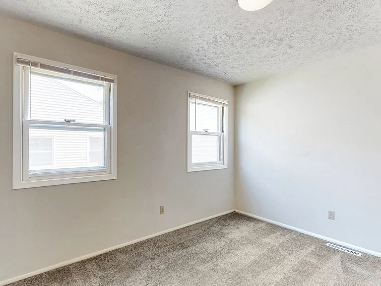 Westwood Duplexes — Photo 35