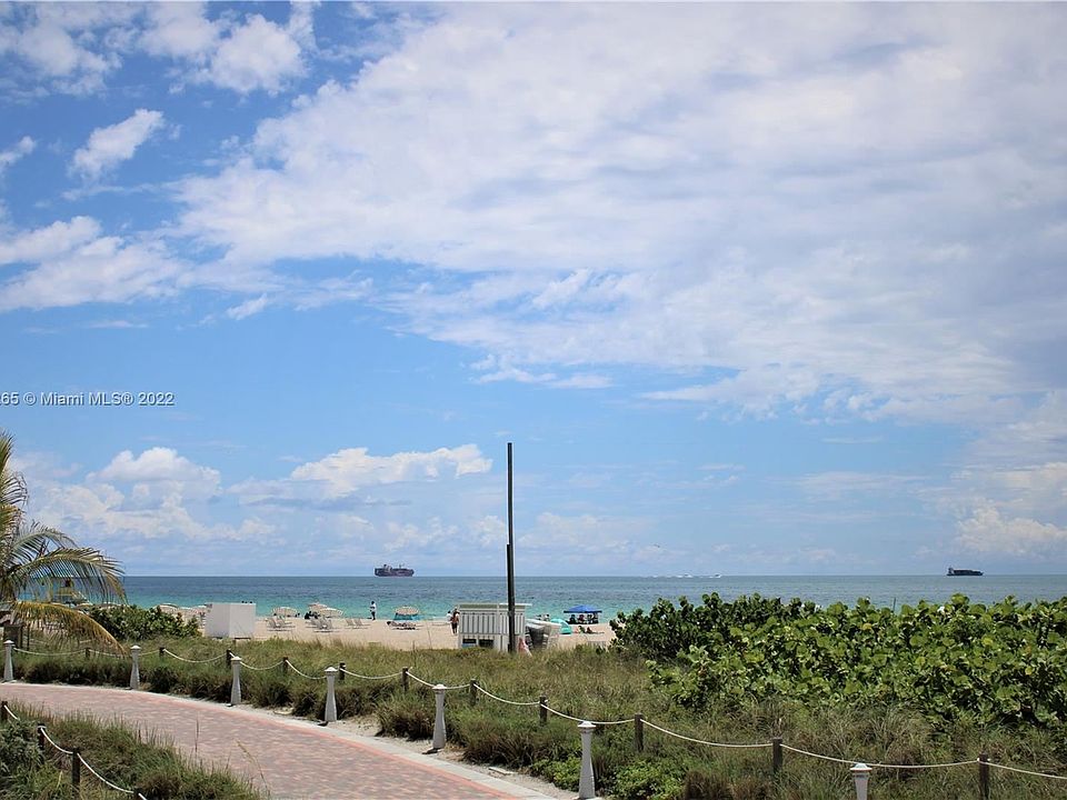 1st image of 401 Ocean Dr APT 522
