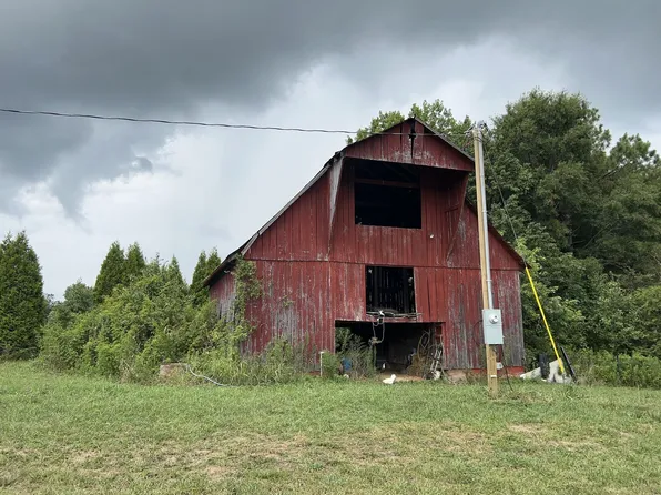 740 Moores College Rd, Smithville, TN 37166