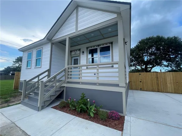 56 W Chalmette Cir, Chalmette, LA 70043