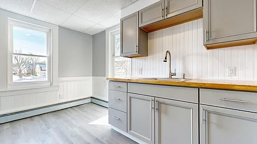 27 Nason St #D Photo 1