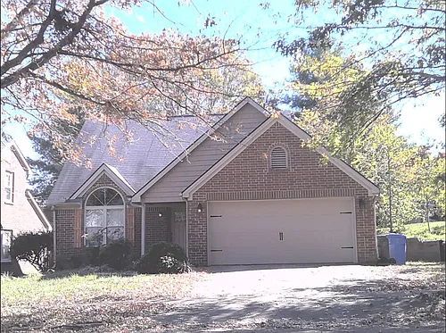 1178 Rockbridge Rd Photo 1