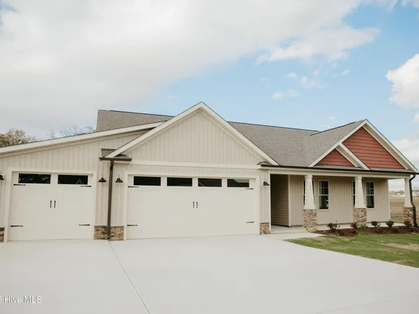 109 Lucky Lane, Pikeville, NC 27863