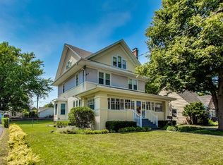1014 Spafford St, Antioch, IL