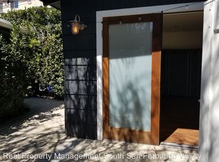 7711 1/2 Lexington Ave, West Hollywood, CA 90046